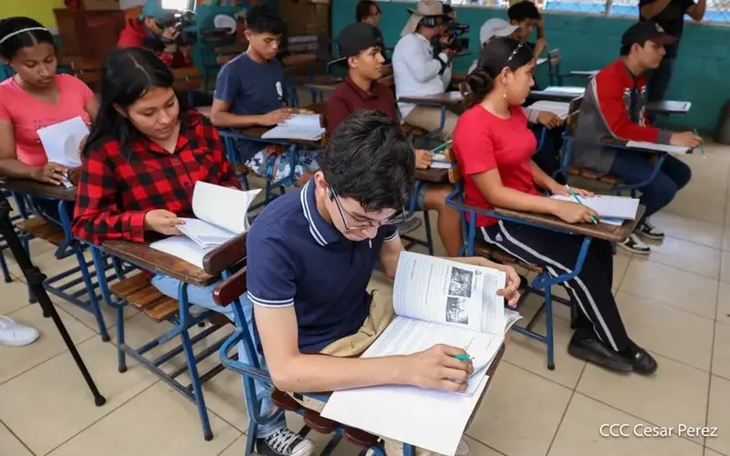 Jornada Nacional de Alfabetización beneficiará a 9 mil protagonistas con aprendizaje y emprendimiento