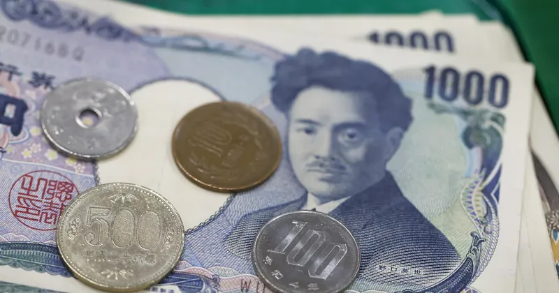 Japón habría vendido bonos del Tesoro de EE.UU. para financiar su intervención récord sobre el yen