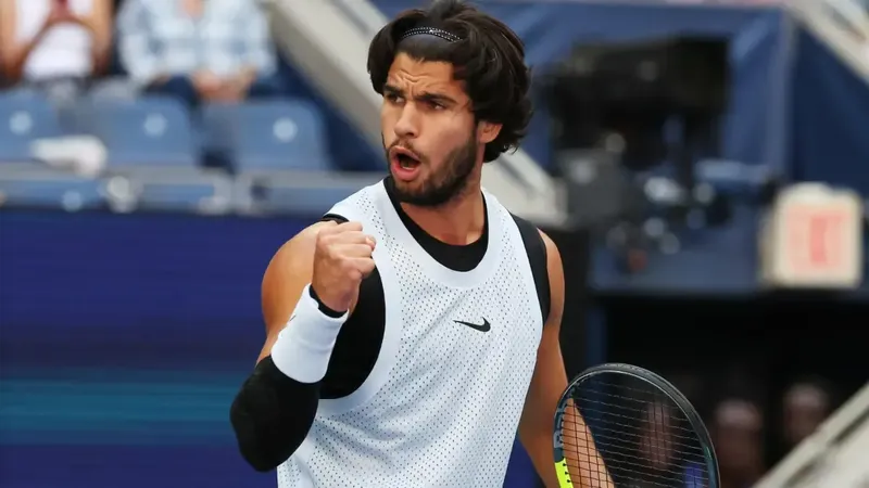 Paliza monumental de Alcaraz en el US Open
