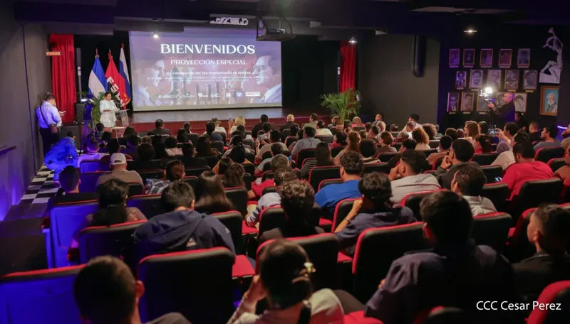 Cinemateca Nacional presenta la película rusa «Campeón del Mundo»