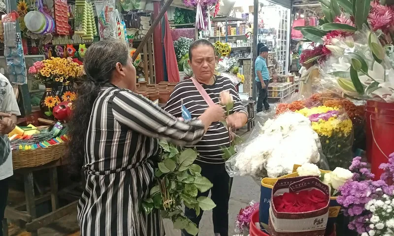 Celebraciones de fin de año impulsan el comercio en El Huembes