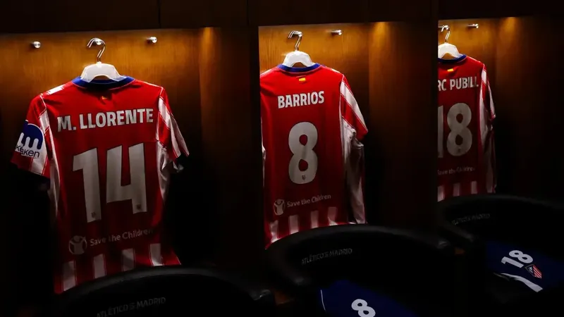 Simeone deja una sorpresa atrás en el once que se medirá al Manchester United