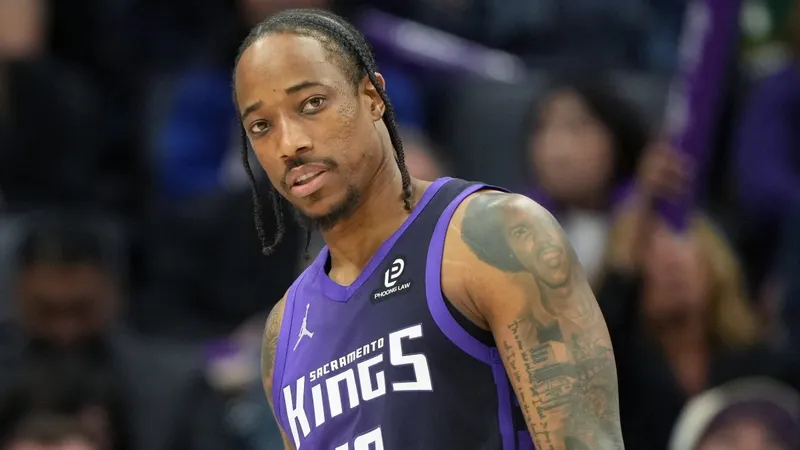 Crece el interés en DeMar DeRozan