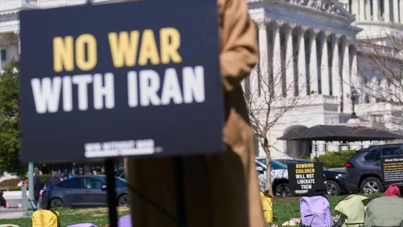 Sondeo: 7 de cada 10 estadounidenses exige fin de guerra contra Irán