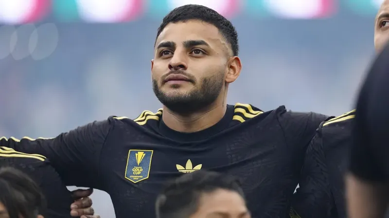 Alexis Vega y la selección mexicana, ¿cómo le ha ido en El Tri?