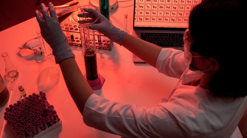 EEUU financió una red global de biolaboratorios con patógenos peligrosos