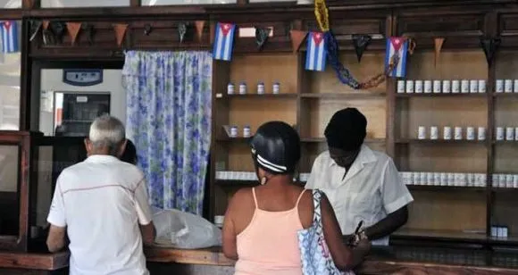 Cuba: Avanza implementación de nuevas formas de gestión en los servicios farmacéuticos