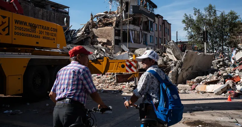 “Esperamos cualquier señal de vida”: Colombia sigue buscando sobrevivientes tras el sismo
