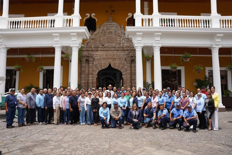 Granada alberga el Taller Regional sobre Permisos Ambientales