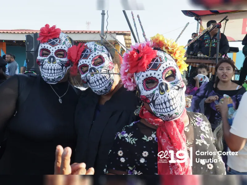 Los Agüizotes llenan de color y alegría la Plaza Mirador Sandino