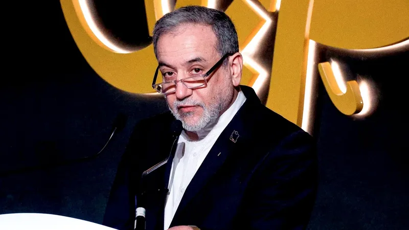 Irán acusa a EEUU de manipular mercados energéticos en beneficio propio