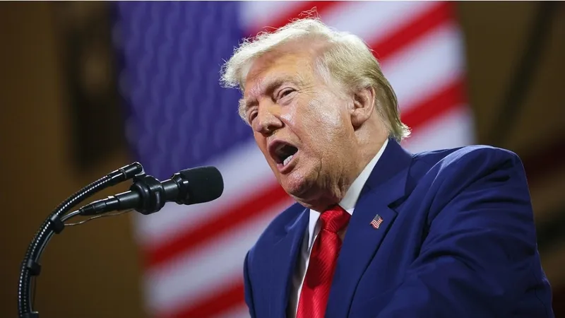 Trump anuncia contra Irán la “operación económica más devastadora” de la historia de EE.UU