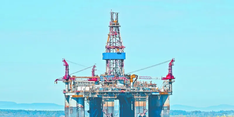 Precio del petróleo se sitúa cerca de la previsión de referencia: FMI