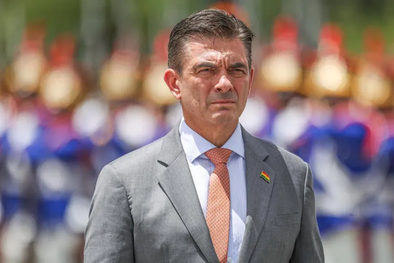Bolivia permite al Ejército intervenir en las protestas