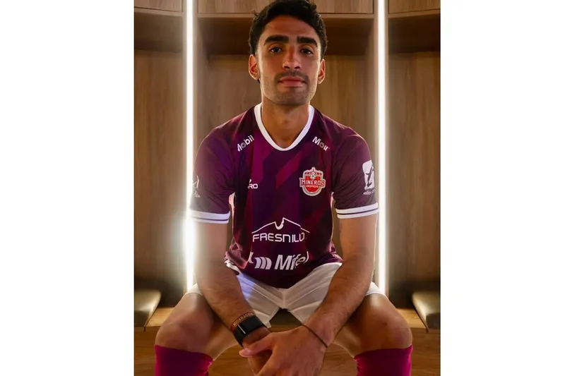 Justing Cano jugará con Mineros de Zacatecas en México