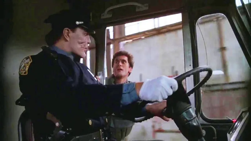 "Ha llegado el momento": 38 años después, este 'thriller' de culto de los años 80 tendrá una nueva versión dirigida por el director de 'Drive'