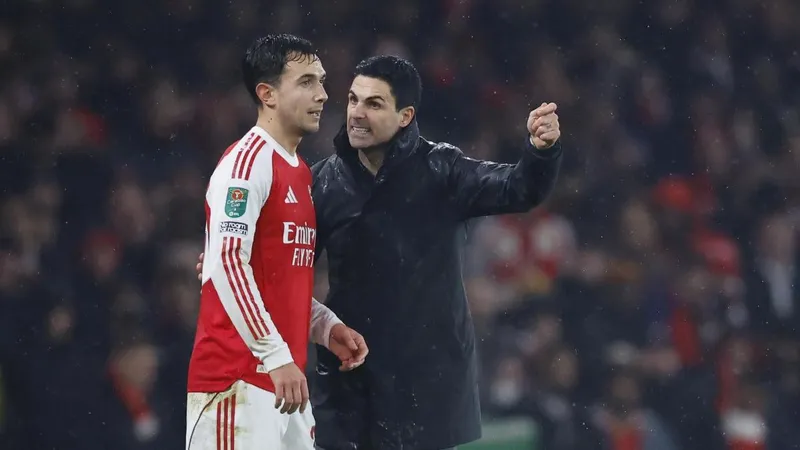 Onces del PSG-Arsenal confirmados: Zubimendi suplente