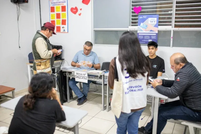 Con más del 91% de las actas procesadas, resultados están cerrados en las elecciones de Perú