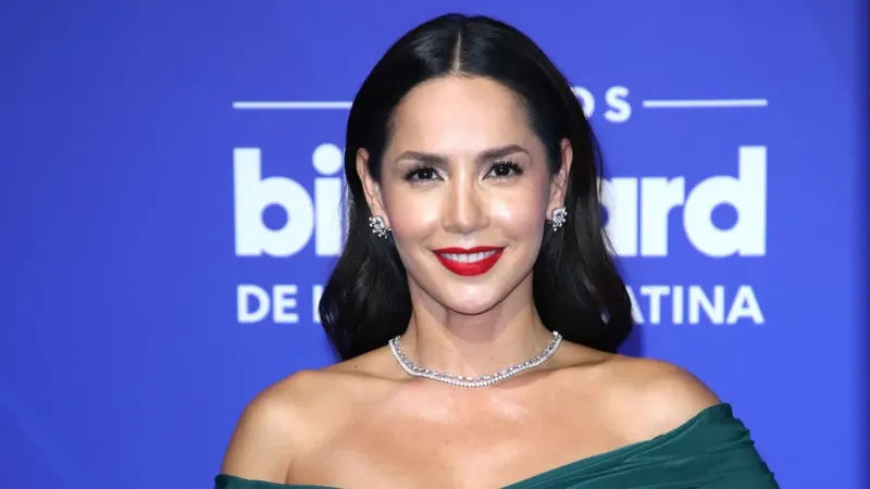 Carmen Villalobos celebra sus 43 años con una emotiva reflexión