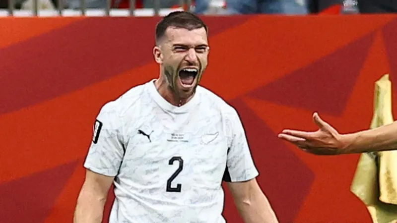 Tim Payne y su primer gol con el Olimpia de Paraguay
