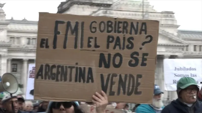 Rechazan presencia de Directora del FMI en Argentina