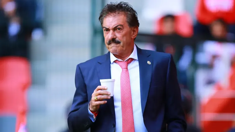 Ricardo La Volpe cuestiona la rivalidad entre México y Argentina