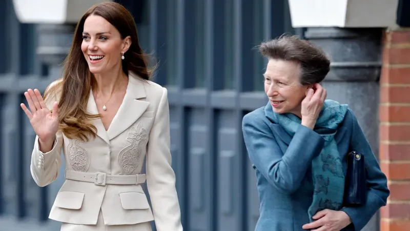La reacción de la princesa Kate tras un momento incómodo con la princesa Ana