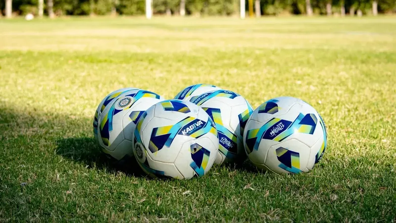 Movistar Plus recupera hoy el programa de fútbol más famoso de la TV y lo emite gratis para todos