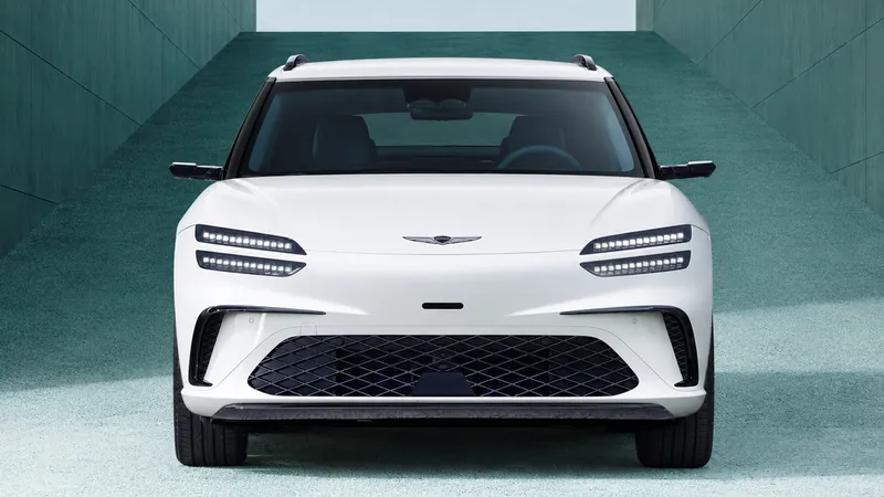 La ‘marca pija’ de Hyundai podría lanzar un coche eléctrico asequible porque “hay una oportunidad". ¿Llegará por fin a España?