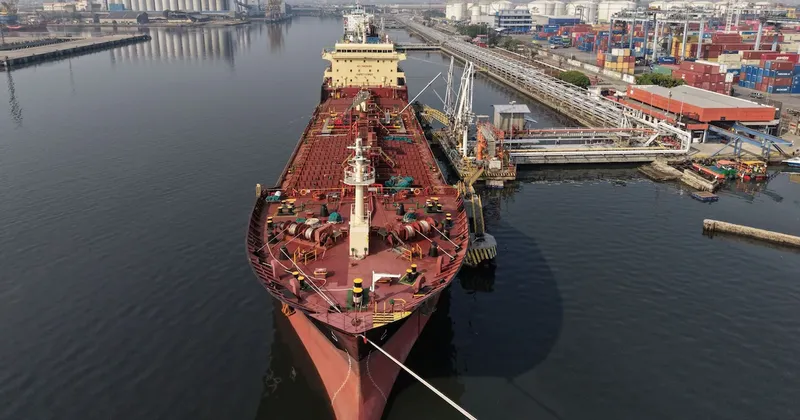 ¿Se agota el colchón petrolero? La guerra en Irán vuelve a poner a desafiar al mercado