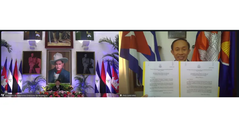 Embajador del Reino de Camboya en Copias de Estilo ante Pueblo Presidente