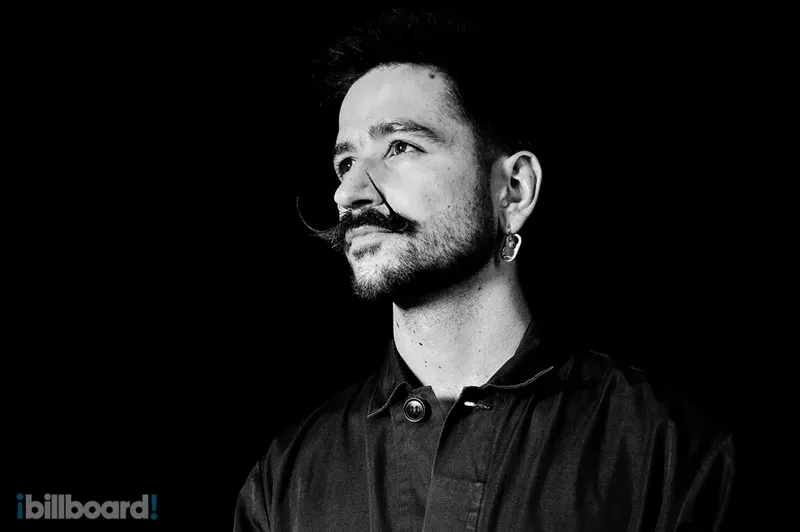‘Vida de Rico’ de Camilo entra al Billion Views Club de YouTube