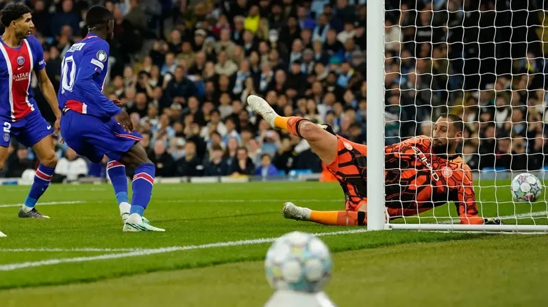 El portero Donnarumma echa a perder el doblete de Haaland en brava reacción del City vs. PSG