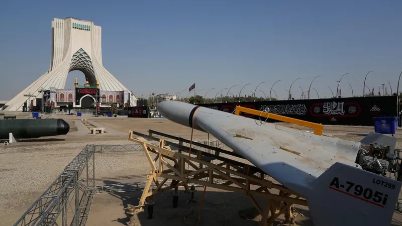Irán amenaza a EEUU con nuevos ataques si continúa el hostigamiento a sus buques