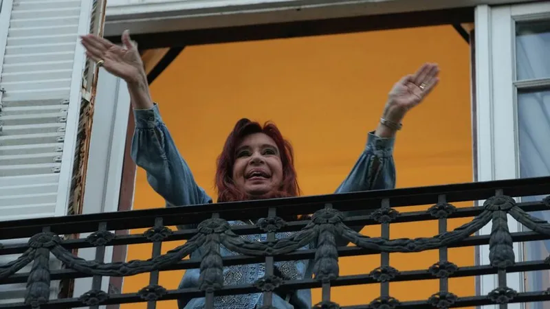 La oposición en Argentina "necesita una renovación de caras, de método y de relato", dice experto