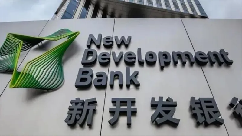Irán trabaja por su membresía en el Nuevo Banco BRICS
