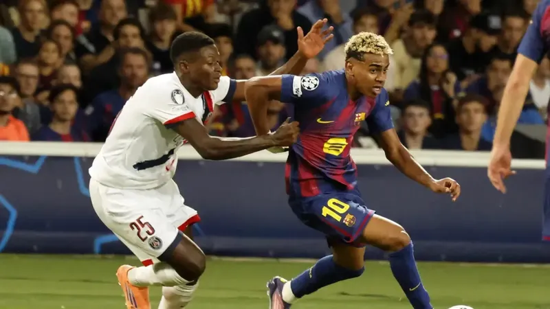 Dan por descartado a Nuno Mendes ante el Barça y Digne deberá frenar a Lamine Yamal