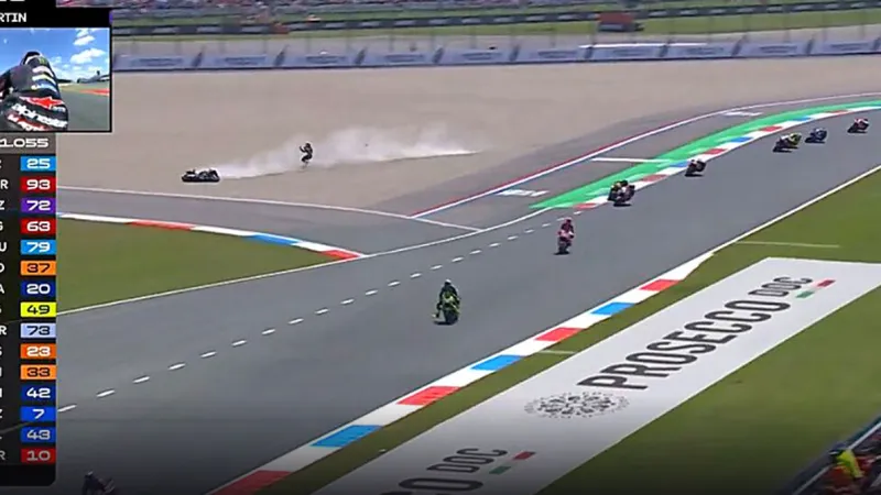 Peligrosísima caída del hasta ahora líder del Mundial de MotoGP