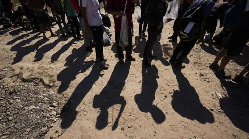 Washington recrudece medidas contra migrantes que buscan residir en EEUU