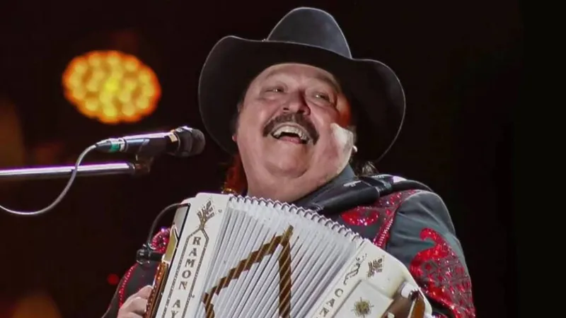 Reportan que Ramón Ayala fue hospitalizado de emergencia tras sufrir caída y tendría SEVERA FRACTURA