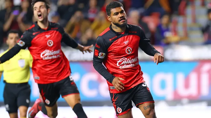 Josef Martínez terminaría su amargo paso por la Liga MX