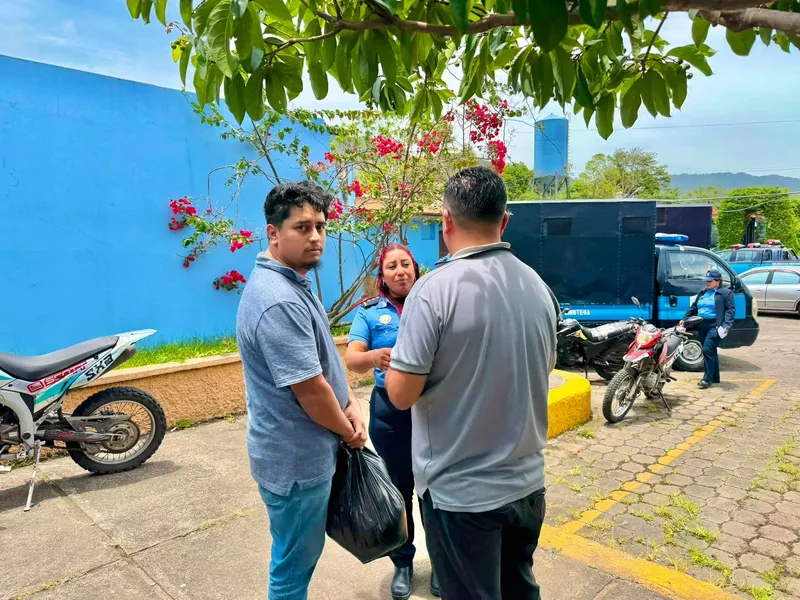 Sancionan a jinotegano con C$ 5 mil y 24 horas preso por botar basura ilegalmente