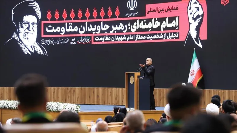 Irán pide al mundo islámico aferrarse al mensaje de unidad del Líder mártir