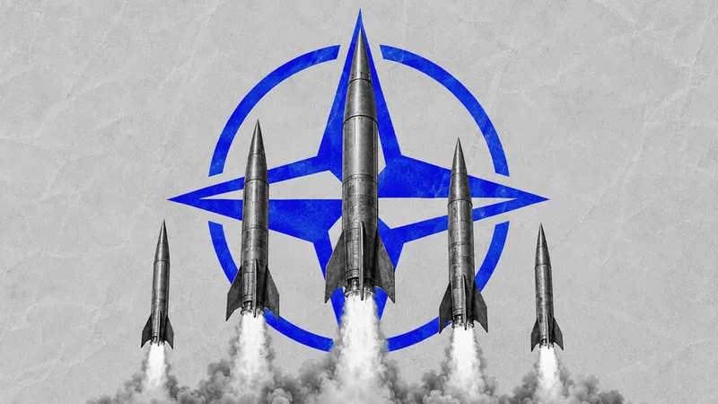 La OTAN rebaja el umbral nuclear: ¿un camino hacia el desastre?