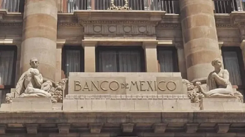 Banxico baja su estimación de crecimiento para 2026
