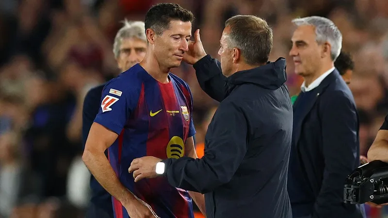 No hay despedida más cariñosa que la de Hansi Flick a Lewandowski