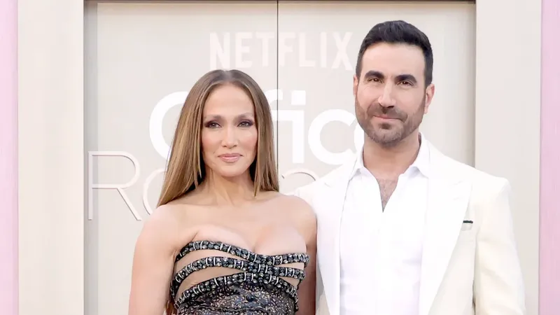 Las primeras fotos de Jennifer Lopez y Brett Goldstein juntos en Los Ángeles
