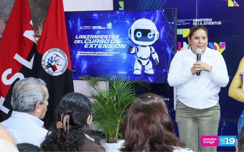 Jóvenes nicaragüenses podrán capacitarse gratis en inteligencia artificial