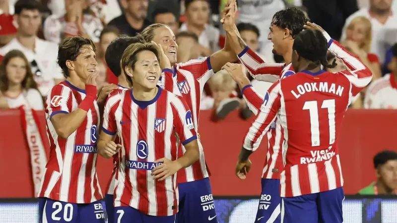 1-3: Media hora de ciclón rojiblanco, dirigido por Baena, tumba el pleno del Sevilla