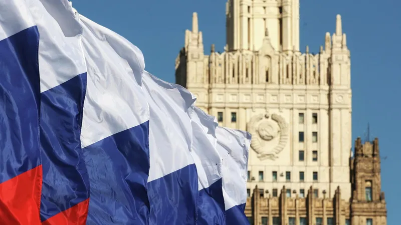 Rusia respalda la exigencia de Cuba de levantar el bloqueo comercial de EEUU contra el país, informa la Cancillería rusa